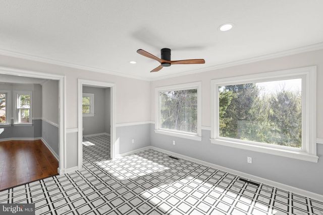 405 SPRING HOLLOW RD, Woodstock, VA 22664