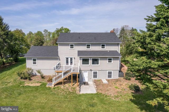 405 SPRING HOLLOW RD, Woodstock, VA 22664