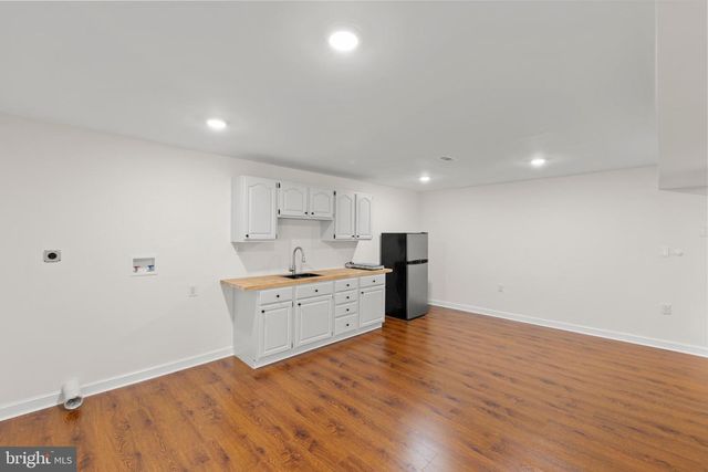 405 SPRING HOLLOW RD, Woodstock, VA 22664