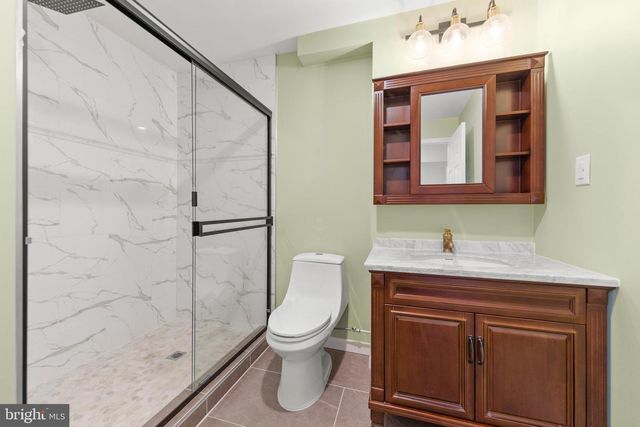 405 SPRING HOLLOW RD, Woodstock, VA 22664