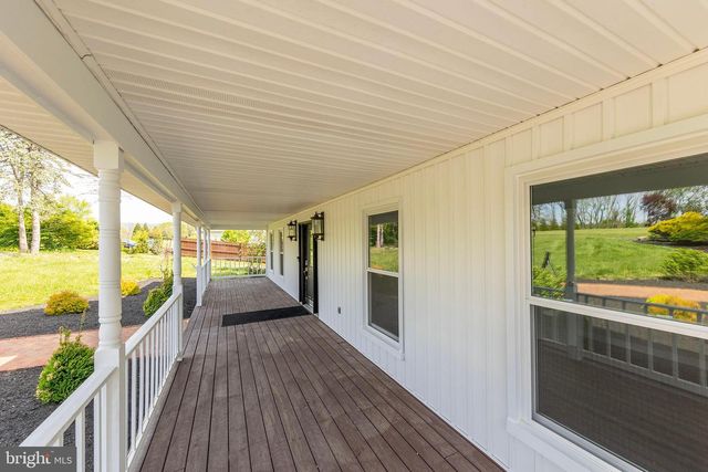 405 SPRING HOLLOW RD, Woodstock, VA 22664