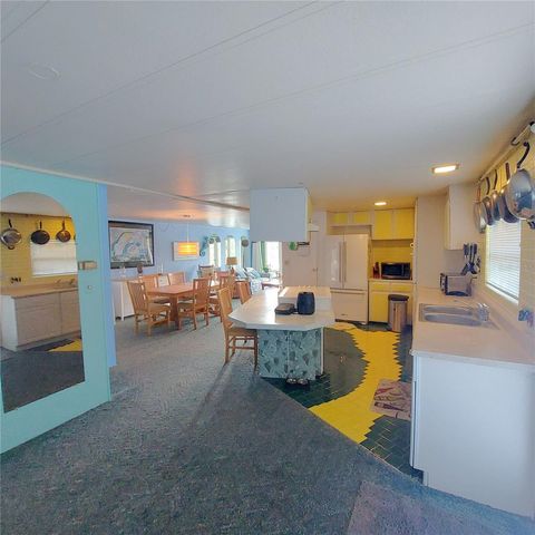 20182 COT ROAD 505, Lutz, FL 33558