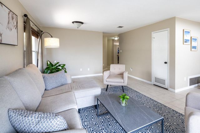 904 Brook Meadow TRL, Cedar Park, TX 78613