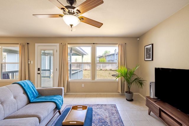 904 Brook Meadow TRL, Cedar Park, TX 78613