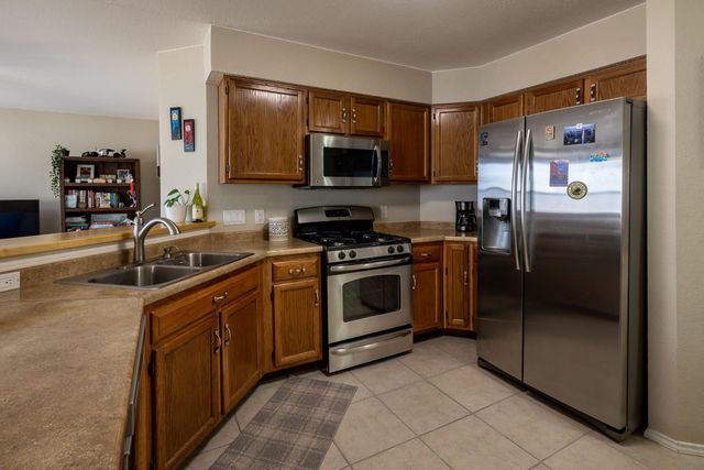 904 Brook Meadow TRL, Cedar Park, TX 78613