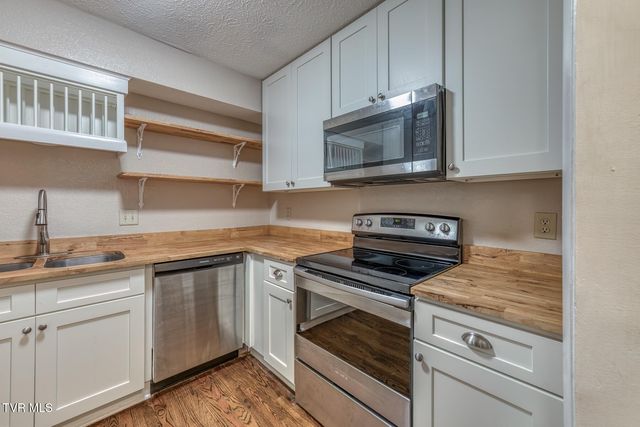 520 Fleetwood Court D, Kingsport, TN 37660