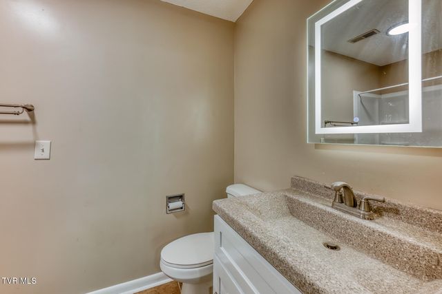 520 Fleetwood Court D, Kingsport, TN 37660