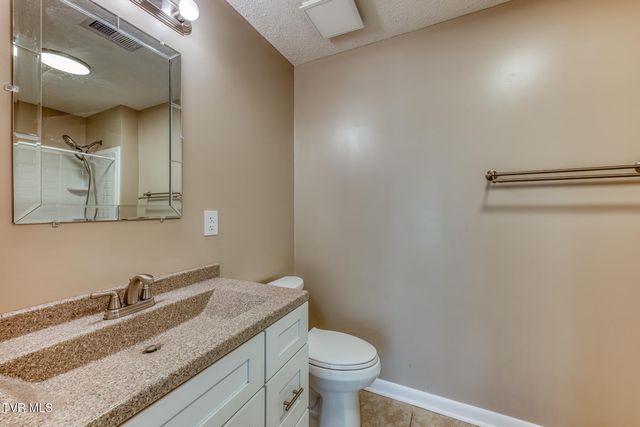 520 Fleetwood Court D, Kingsport, TN 37660