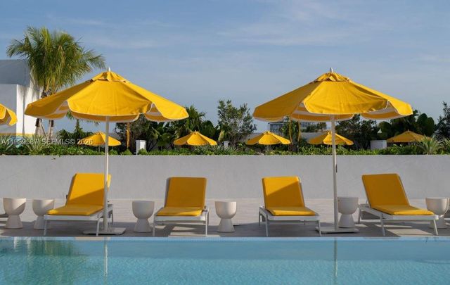 2200 NW 1st Ave B1, Miami, FL 33127