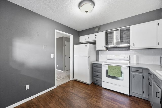 4561 Maureen Drive SE 42, Cedar Rapids, IA 52403