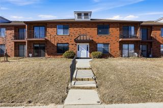 4561 Maureen Drive SE 42, Cedar Rapids, IA 52403