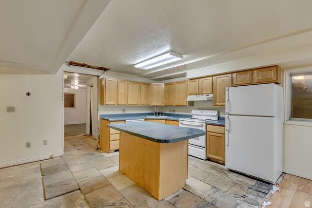 5768 S EREKSON LN, Salt Lake City, UT 84107