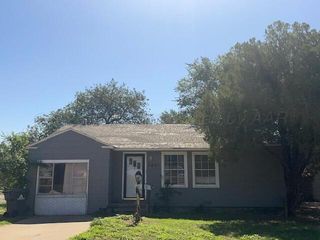 3801 S JACKSON Street, Amarillo, TX 79110