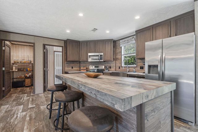 327 Nomoe Rd., Royal, AR 71968