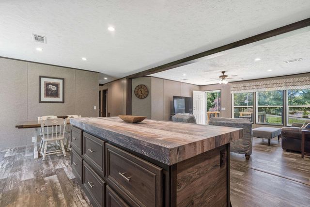 327 Nomoe Rd., Royal, AR 71968