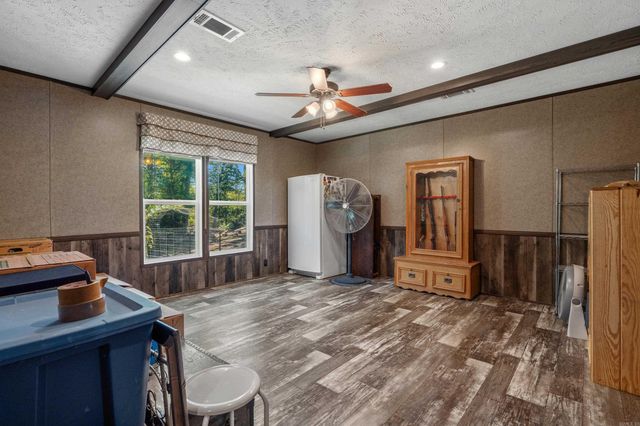 327 Nomoe Rd., Royal, AR 71968