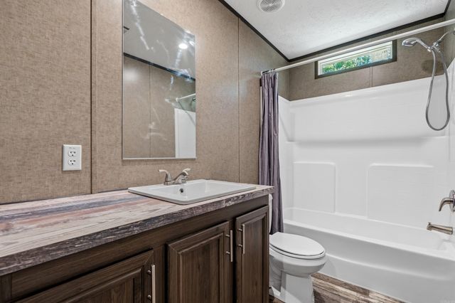 327 Nomoe Rd., Royal, AR 71968