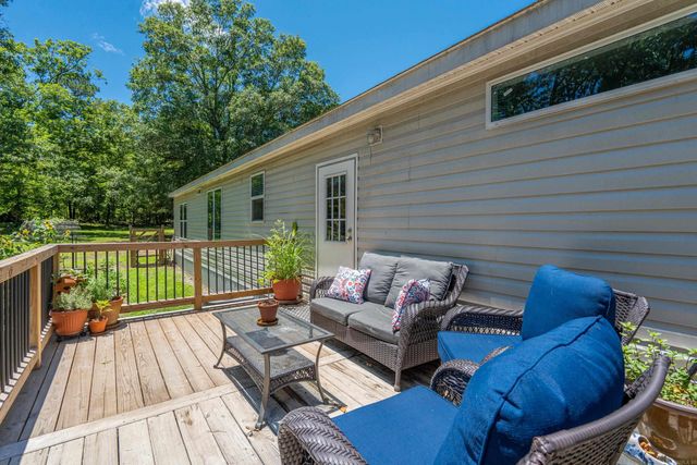 327 Nomoe Rd., Royal, AR 71968