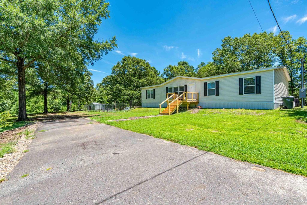 327 Nomoe Rd., Royal, AR 71968
