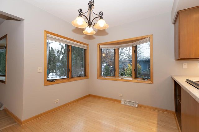 1616 HICKORY STREET, Oshkosh, WI 54901