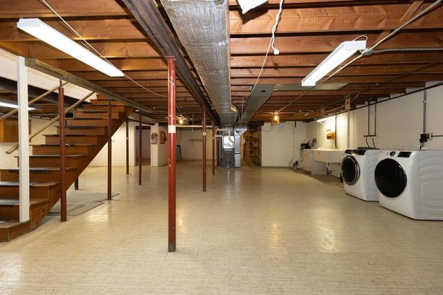 1616 HICKORY STREET, Oshkosh, WI 54901