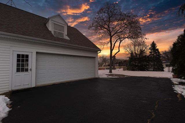 1616 HICKORY STREET, Oshkosh, WI 54901