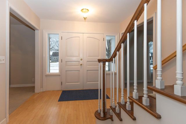 1616 HICKORY STREET, Oshkosh, WI 54901