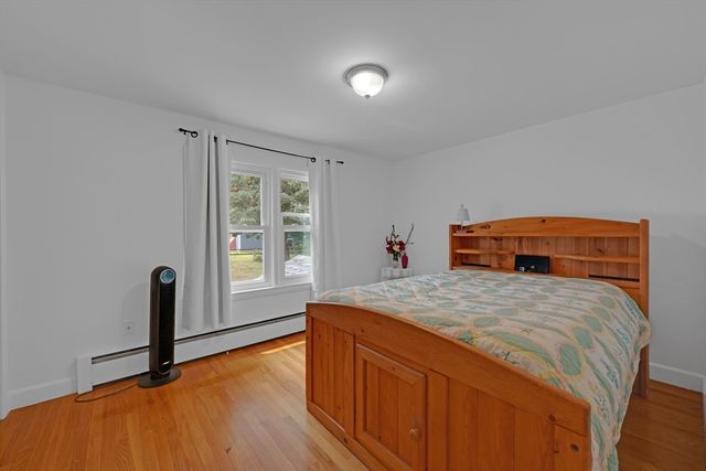 54 Colbert St, Leominster, MA 01453