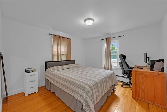 54 Colbert St, Leominster, MA 01453