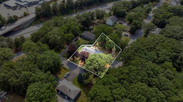 54 Colbert St, Leominster, MA 01453