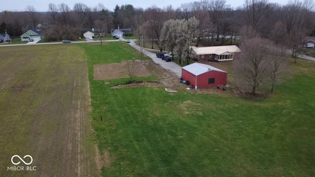 1 Jefferson Valley, Coatesville, IN 46121