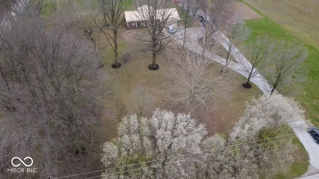 1 Jefferson Valley, Coatesville, IN 46121