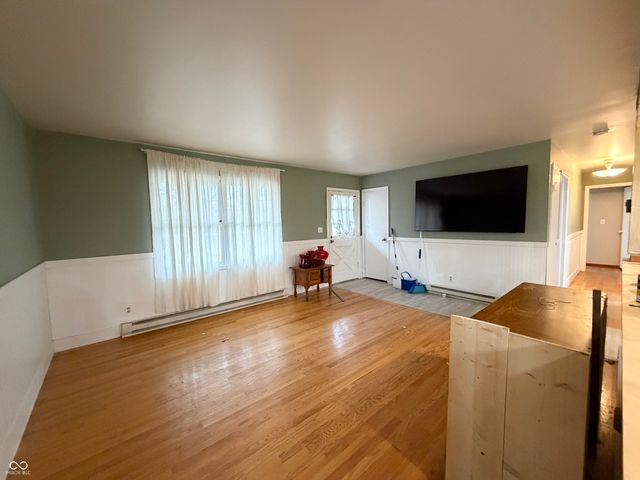 1 Jefferson Valley, Coatesville, IN 46121