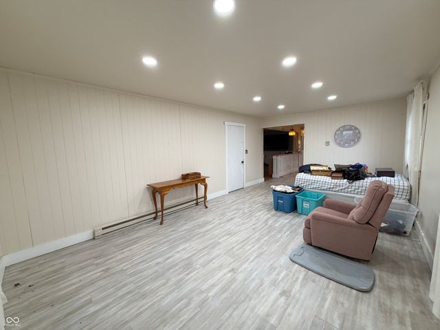 1 Jefferson Valley, Coatesville, IN 46121