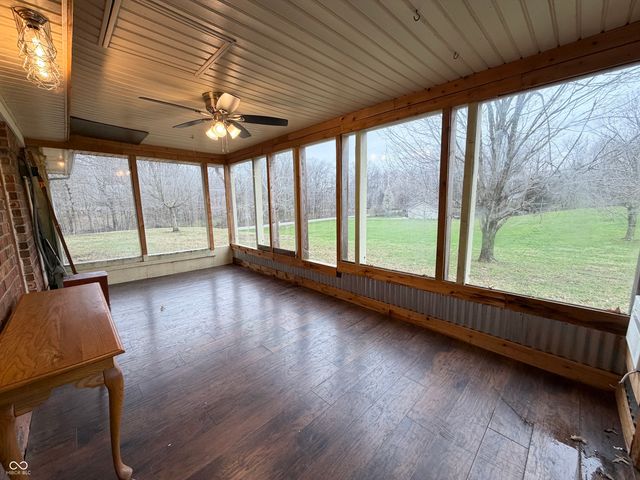 1 Jefferson Valley, Coatesville, IN 46121