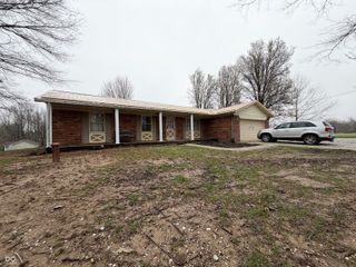 1 Jefferson Valley, Coatesville, IN 46121