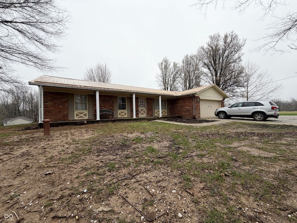 1 Jefferson Valley, Coatesville, IN 46121