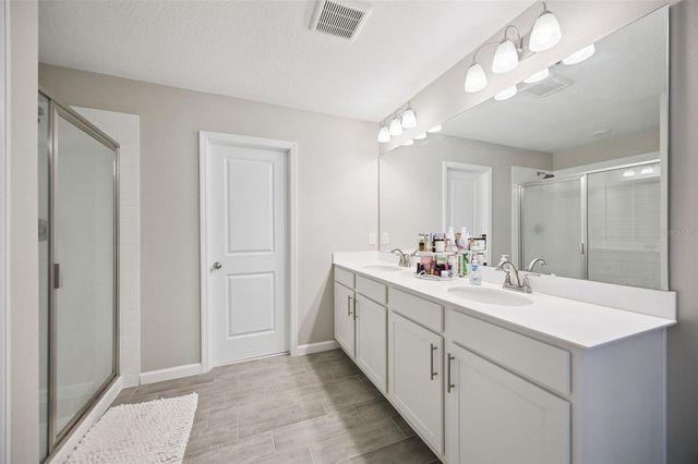 1550 SUGARBELLE CIRCLE, Mascotte, FL 34753