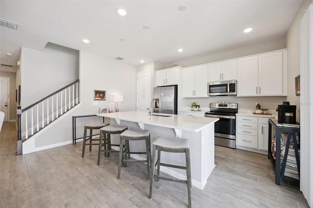 1550 SUGARBELLE CIRCLE, Mascotte, FL 34753