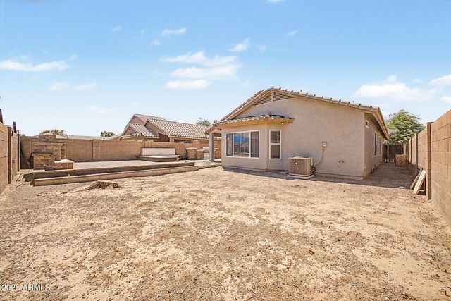 6520 W TORONTO Way, Phoenix, AZ 85043