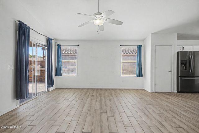 6520 W TORONTO Way, Phoenix, AZ 85043