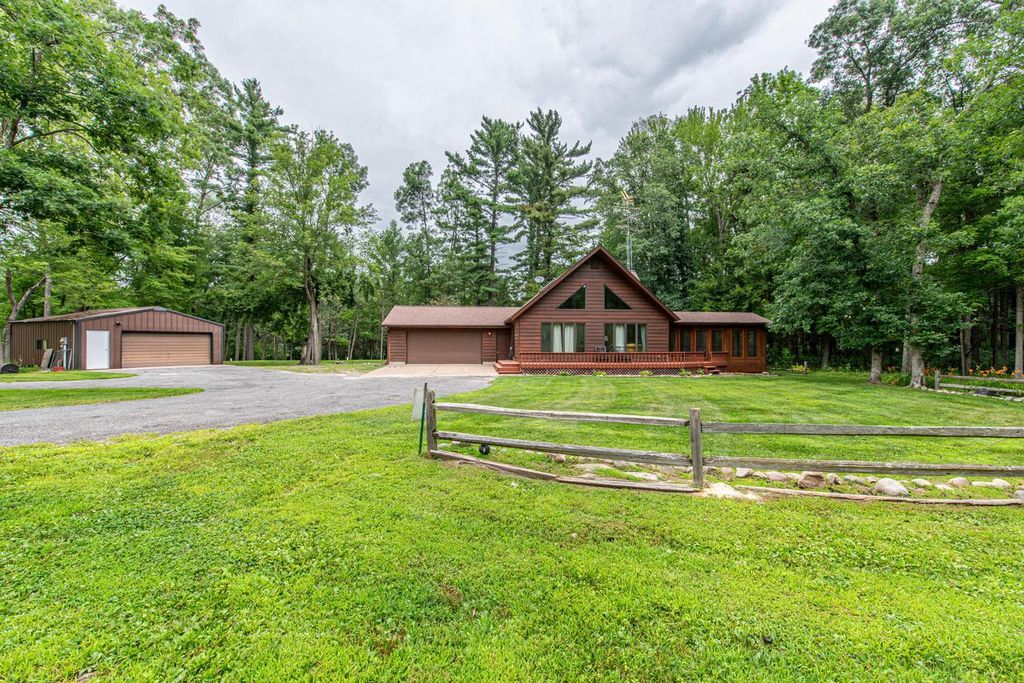 N4330 Roberts ROAD, Black River Falls, WI 54615
