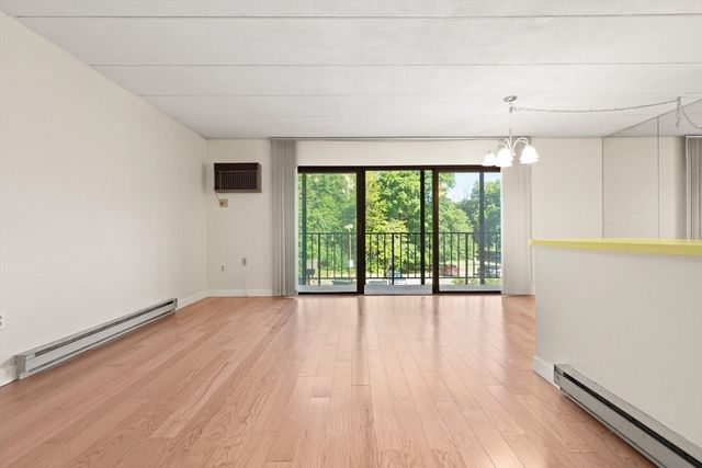 235 Winthrop St 2205, Medford, MA 02155
