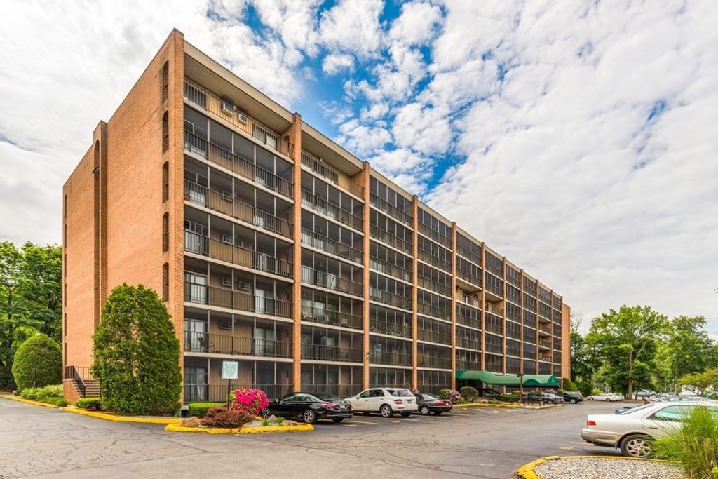 235 Winthrop St 2205, Medford, MA 02155
