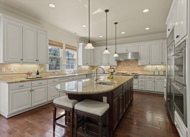 6617 Broadacres Drive, San Jose, CA 95120