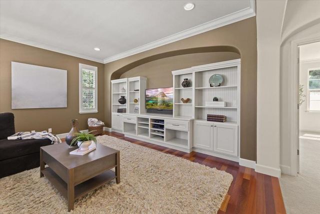 6617 Broadacres Drive, San Jose, CA 95120