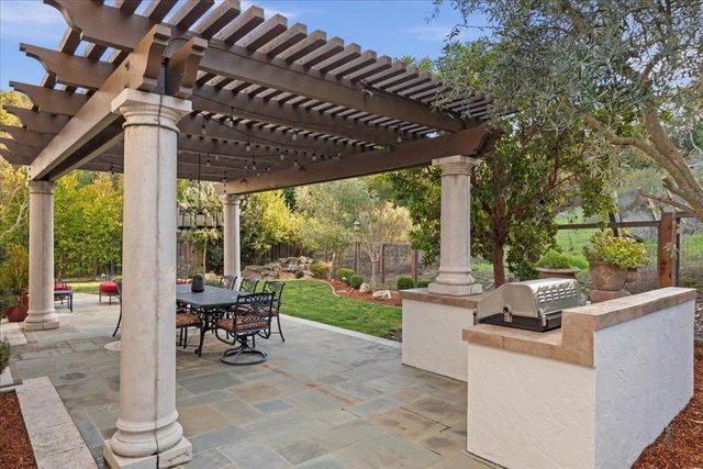 6617 Broadacres Drive, San Jose, CA 95120