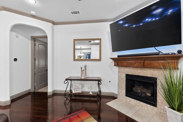 8421 La Fontaine Drive, North Richland Hills, TX 76182
