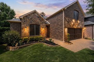 8421 La Fontaine Drive, North Richland Hills, TX 76182