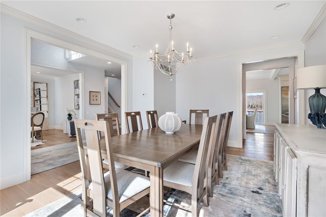 1040 Buttonwoods Avenue, Warwick, RI 02886